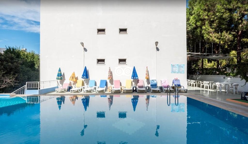 Pak Hotel - Adult Only Кушадасы Экстерьер фото