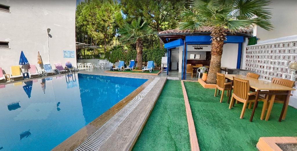 Pak Hotel - Adult Only Кушадасы Экстерьер фото